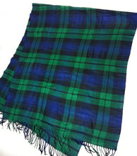 Classic large size   Scottish  Tartan Scarf shawl