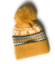 Luxury fleece lined Fair Isle pattern knitted faux fur pom  hat